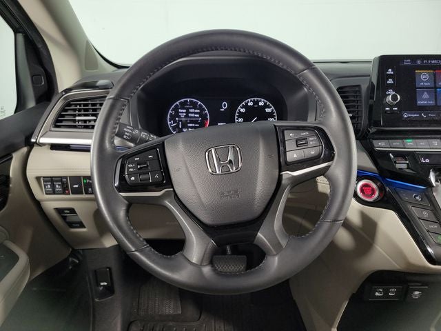 2025 Honda Odyssey Touring 4D Passenger Van