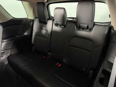 2023 Nissan Pathfinder SL 4D Sport Utility