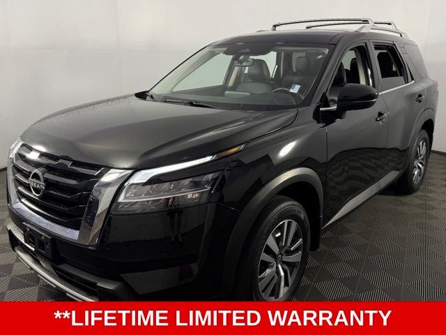 2023 Nissan Pathfinder SL 4D Sport Utility