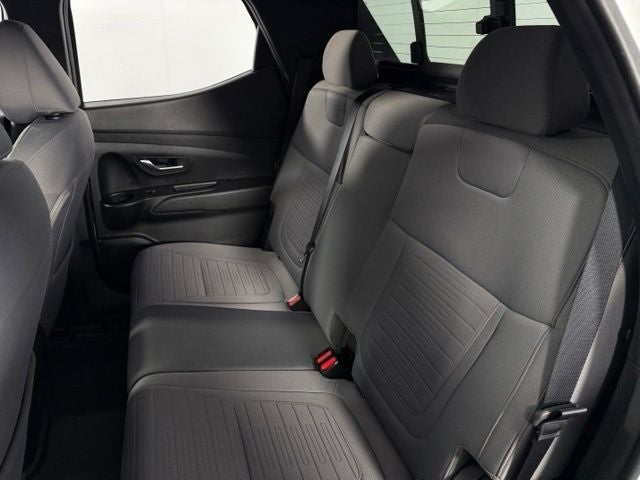 2022 Hyundai Santa Cruz SEL Premium 4D Crew Cab