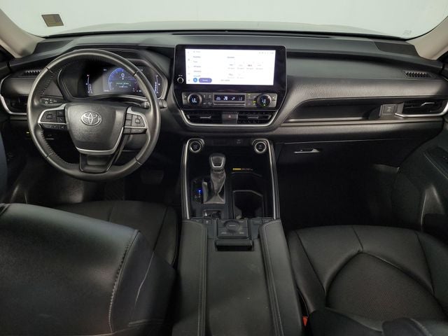 2025 Toyota Grand Highlander XLE 4D Sport Utility