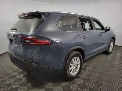 2025 Toyota Grand Highlander XLE 4D Sport Utility