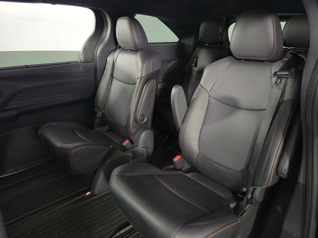 2024 Toyota Sienna XSE 7 Passenger