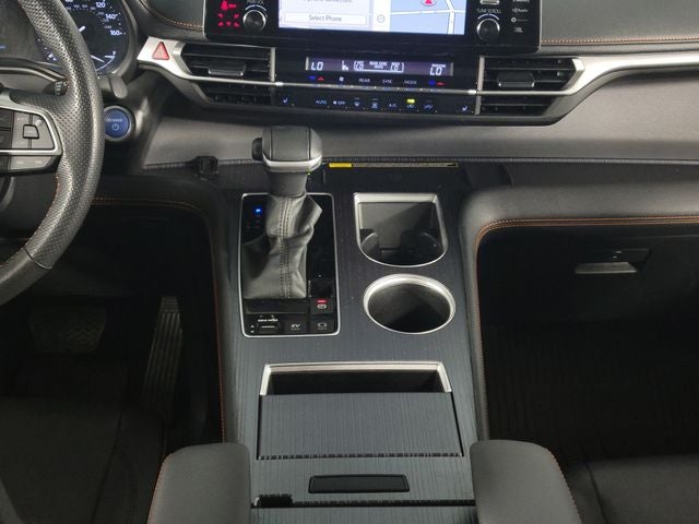 2024 Toyota Sienna XSE 7 Passenger