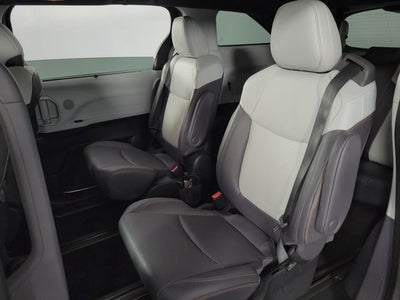 2023 Toyota Sienna XSE 7 Passenger
