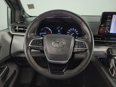 2023 Toyota Sienna XSE 7 Passenger