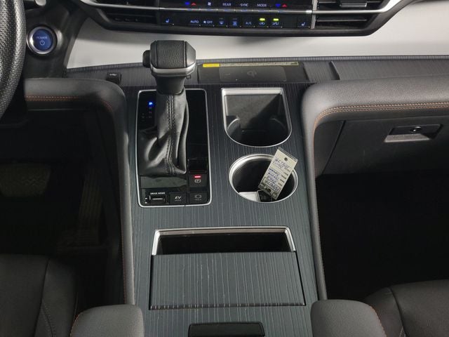 2023 Toyota Sienna XSE 7 Passenger