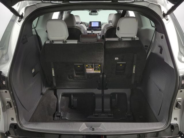 2023 Toyota Sienna XSE 7 Passenger