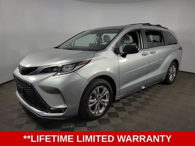 2023 Toyota Sienna XSE 7 Passenger