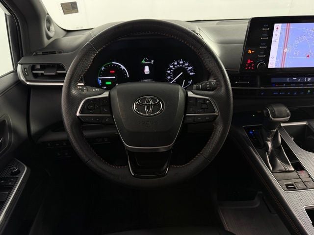 2021 Toyota Sienna XSE 7 Passenger