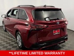 2021 Toyota Sienna XSE 7 Passenger