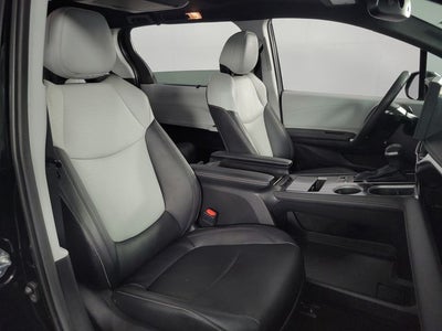 2025 Toyota Sienna XSE 7 Passenger