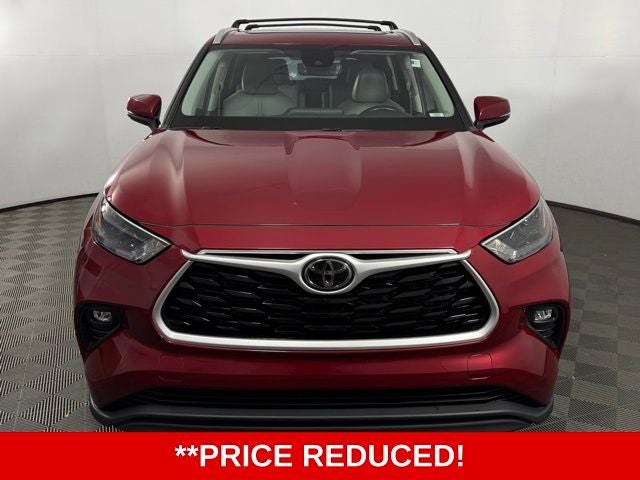 2022 Toyota Highlander XLE 4D Sport Utility
