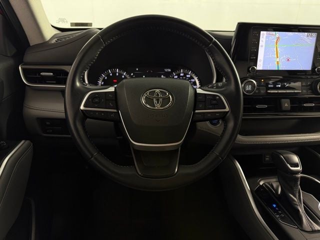 2022 Toyota Highlander XLE 4D Sport Utility