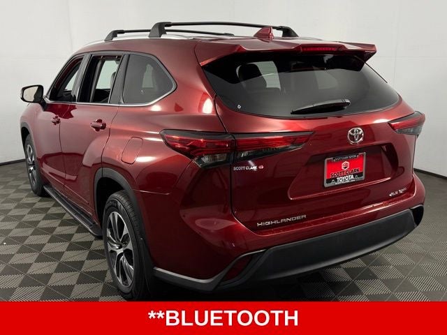 2022 Toyota Highlander XLE 4D Sport Utility