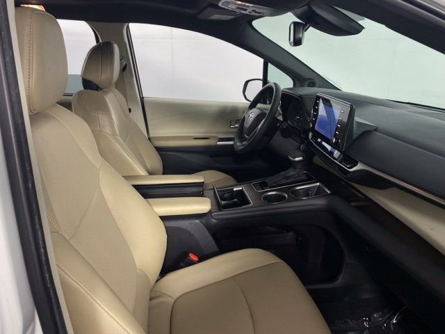 2024 Toyota Sienna XLE 7 Passenger