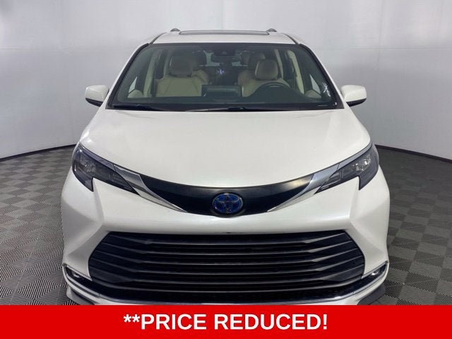 2024 Toyota Sienna XLE 7 Passenger