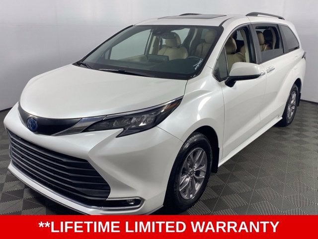 2024 Toyota Sienna XLE 7 Passenger