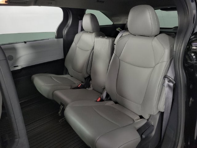 2025 Toyota Sienna XLE 8 Passenger