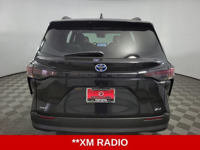 2025 Toyota Sienna XLE 8 Passenger