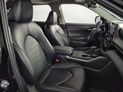 2023 Toyota Highlander XLE 4D Sport Utility