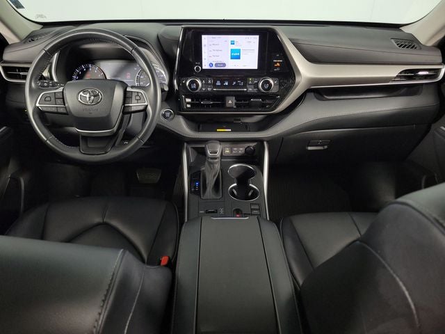 2023 Toyota Highlander XLE 4D Sport Utility