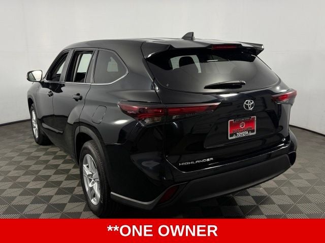 2025 Toyota Highlander LE 4D Sport Utility