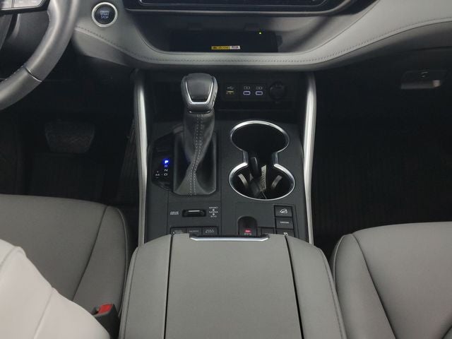 2024 Toyota Highlander XLE 4D Sport Utility