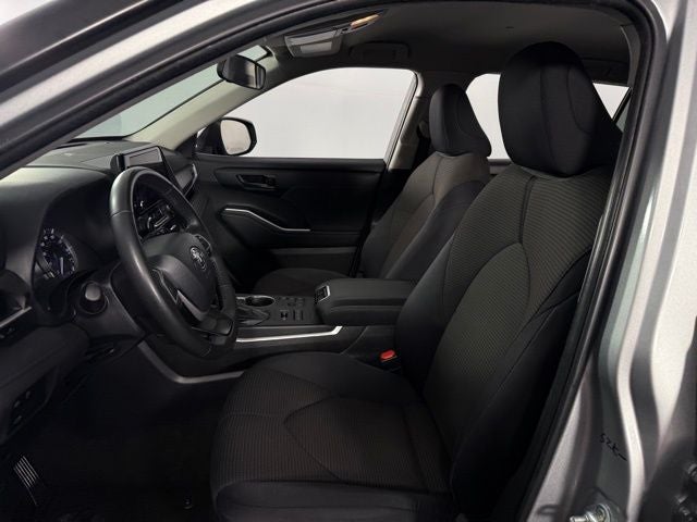 2024 Toyota Highlander LE 4D Sport Utility