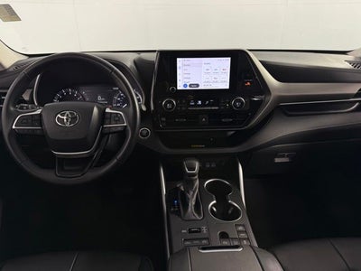 2024 Toyota Highlander XLE 4D Sport Utility