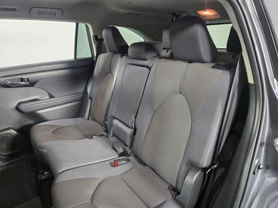 2025 Toyota Highlander LE 4D Sport Utility