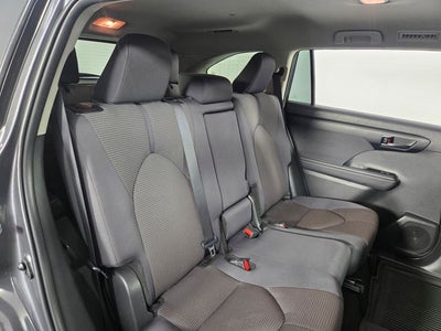 2025 Toyota Highlander LE 4D Sport Utility