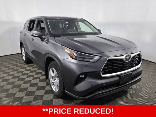 2025 Toyota Highlander LE 4D Sport Utility