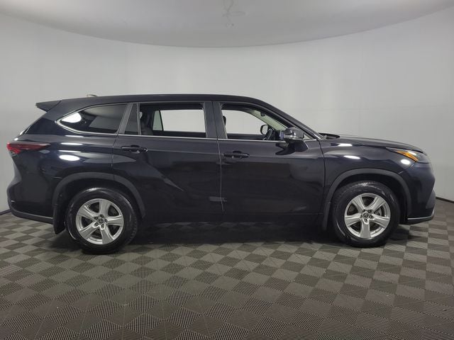 2024 Toyota Highlander LE 4D Sport Utility