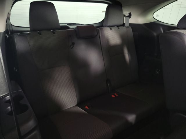 2024 Toyota Highlander LE 4D Sport Utility