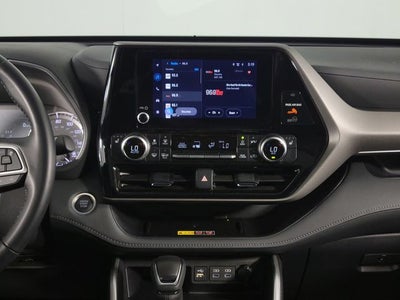 2026 Toyota Highlander XLE 4D Sport Utility