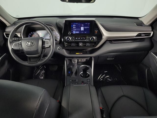 2026 Toyota Highlander XLE 4D Sport Utility