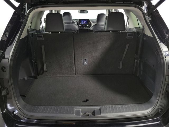 2026 Toyota Highlander XLE 4D Sport Utility