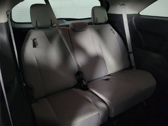 2025 Toyota Sienna LE 8 Passenger