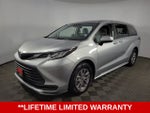 2022 Toyota Sienna LE 8 Passenger