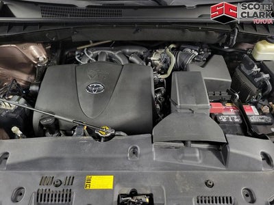 2017 Toyota Highlander XLE 4D Sport Utility