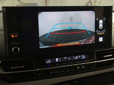 2025 Toyota Sienna XLE 4D Passenger Van