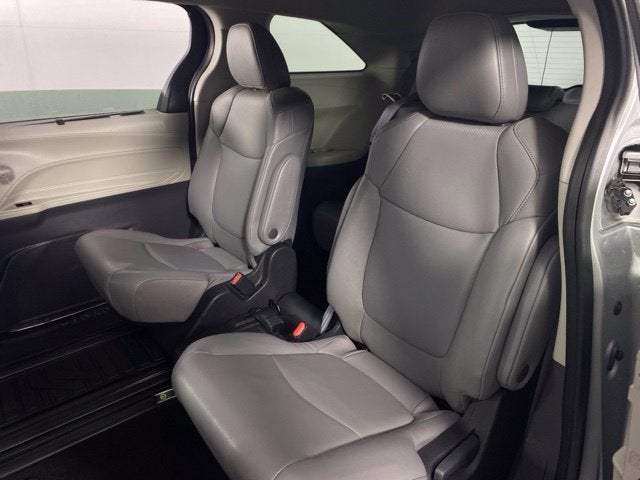 2024 Toyota Sienna XLE 8 Passenger