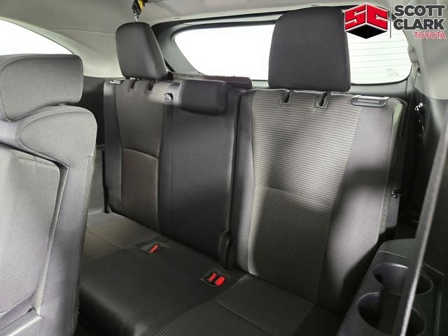 2022 Toyota Highlander LE 4D Sport Utility