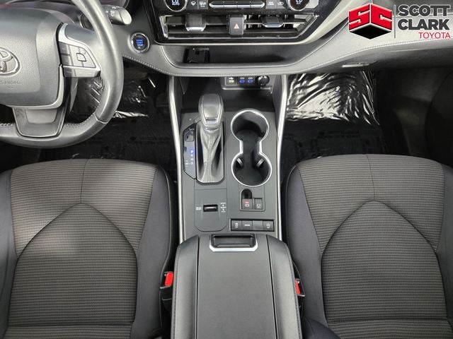 2022 Toyota Highlander LE 4D Sport Utility
