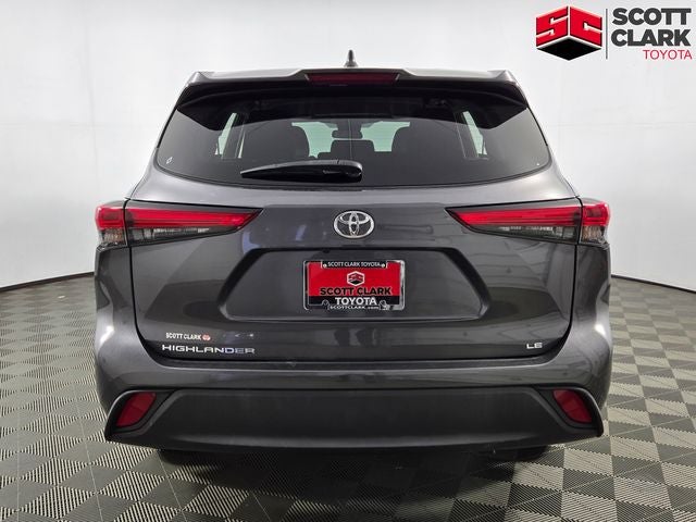 2022 Toyota Highlander LE 4D Sport Utility