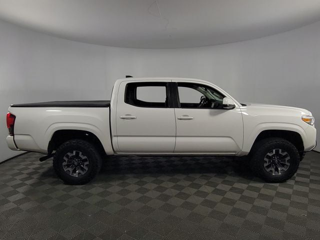 2020 Toyota Tacoma SR 4D Double Cab