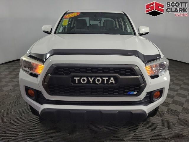 2017 Toyota Tacoma SR5 4D Double Cab