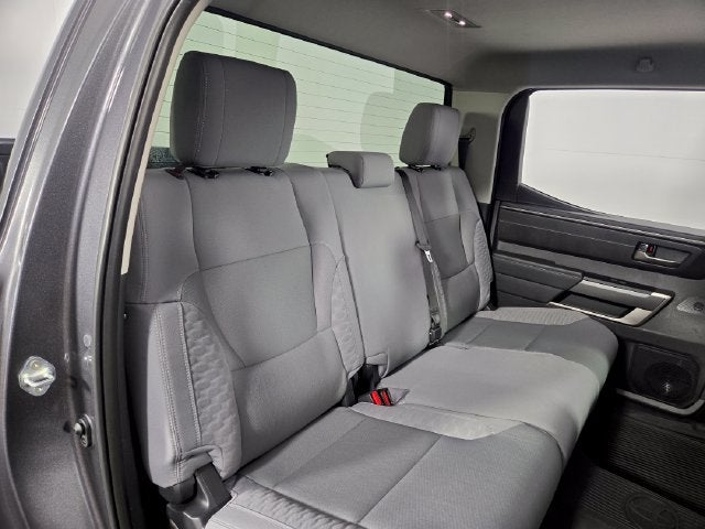 2022 Toyota Tundra SR5 4D CrewMax