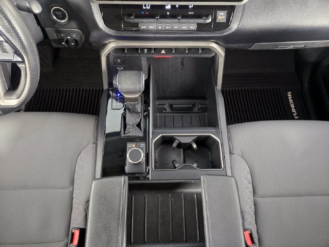 2022 Toyota Tundra SR5 4D CrewMax